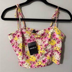 NWT Forever 21 Floral Cropped Tank